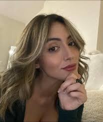 Female roommate wanted in San Diego