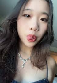 Michaela Mcleod's Instagram, Twitter & Facebook