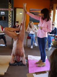 hen hashtag on Sharesome | Sharesome