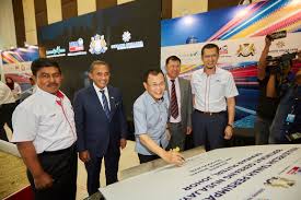 Mng dir/ceo, malakoff corp bhd. News Uem Sunrise And Mulpha International Celebrate The Commencement Of Construction On The New Gerbang Nusajaya Interchange Uem Sunrise Berhad