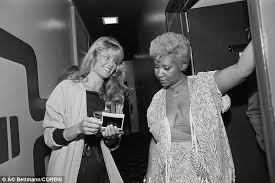 Aretha is survived by her four children, ted white jr., kecalf cunningham, clarence franklin, and edward franklin. Aretha Franklin S Diva Tantrums And An Insatiable Appetite For Sex And Spending Daily Mail Online