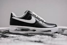 The deconstructed uppers sit atop a speckled sole unit to set them apart from the crowd. G Dragon Peaceminusone Nike Air Force 1 Para Noise Closer Look Hypebeast