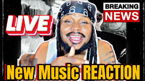 same girl.٫that will be my reaction too if jongin suddenly appears right in  front of me