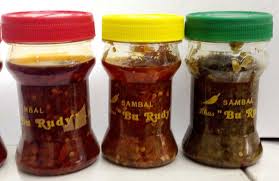 Ada beberapa varian sambal bu rudy seperti sambal bajak, sambal bawang, dan sambal ijo. Sambal Bu Rudy Dari Surabaya Kirim Ke Seluruh Indonesia Budiono Sukses