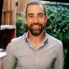 Fany Reyes's Instagram, Twitter & Facebook