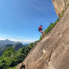 Encontre e reserve acomodações únicas no airbnb. Hiking In Rio Pedra Da Gavea Trail Rio Mountain Sports
