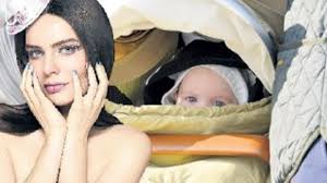 Nil Karaibrahimgil'in oğlu Arif Aziz