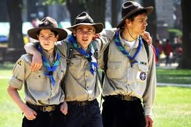 Menjelaskan mengenai sejarah pramuka di dunia serta menceritakan tentang riwayat hidup baden powell si bapak pramuka dunia. 10 Potret Seragam Pramuka Dari Berbagai Negara Gagah Dan Keren