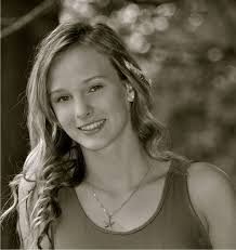 Juliet Holmes's Instagram, Twitter & Facebook