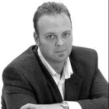 Amazon.com: Travis Scott Bowman: books, biography, latest update