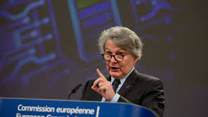 Le pass sanitaire est un sésame vers la liberté, a soutenu cédric o, secrétaire d'etat. Coronavirus A Quoi Pourrait Ressembler Le Certificat Sanitaire Europeen