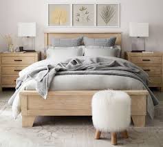 Pottery barn creative director, matt jernigan gives us a room tour of a beautiful holiday home. Bedroom Ideas Furniture Decor Pottery Barn