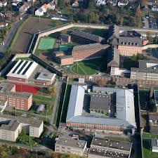 Von schulen aus (schüler gehen ins gefängnis. Jva Kassel Gefangnis Wird Fur 100 Millionen Euro Saniert Wehlheiden