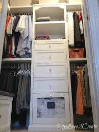 First, i'm going to start off by showing the closet transformation! Remodelaholic Amazing Diy Master Closet Renovation