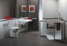 Bagni per persone disabilii accessibilita dwg. Un Bagno Piu Comodo Anche Per Anziani E Disabili Cose Di Casa
