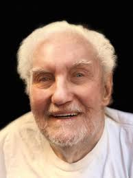 Father Time caught up with me in the 4.5 years since my last session with  the wonderful Chris Keenan. See you again in 2028!! #headshots  #headshotsunday