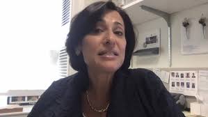 What is contact tracing and how does it help fight COVID-19?