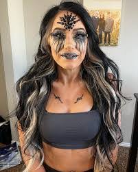 Tasha Mansfield's Instagram, Twitter & Facebook