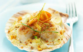 Saint Jacques Creme De Poireaux Et Girolles Recettes Pour Epater Les Copains Elle Vire