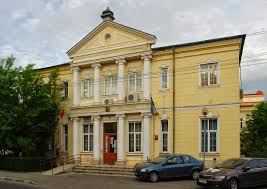 Autorul prezumtiv al dublului asasinat a fost prins, dar este grav rănit. Parchetul Valcea Wikipedia