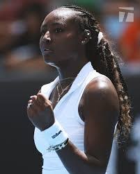 Bernadette Briscoe's Instagram, Twitter & Facebook