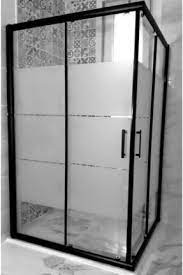 Banyolarda ihtiyaç duyulan tüm duşakabin, küvet, dolap, duş sistemi vb banyo aksesuarına fabrikadan halka fiyatlarla ulaşabileceğiniz tek adres www.dusakabincim.com üstelik ücretsiz kargo avantajıyla. Ozeldus Siyah Desenli Cam Profil Kare Ve Dikdortgen Dusakabin 5 Mm 100x100 Cm Fiyati Yorumlari Trendyol