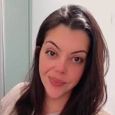 54 anos. Alessandra Negrini. Que mulher minhas amigas. Que mulher! 🤌🏳️‍🌈