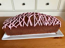 200 g dinkelmehl 2 eier 100 g butter (oder 50/50 mit kokosfett) 3 reife bananen 3 el jogurt 1 tl backpulver ofen auf 160°c umluft. Rotweinkuchen Glutenfrei Und Mit Dinkel Bee In Flipflops