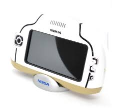 Nokia 7700 F5.0 Proto White - GSM ...