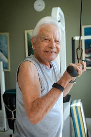 We did not find results for: A Rotina Do Blogueirinho Cid Moreira Sabao De Coco No Cabelo Gengibre Para A Voz E Distancia Do Terno E Gravata Tv E Lazer Extra Online