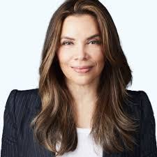 Donna Devine's Instagram, Twitter & Facebook