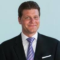 Tom Roscoe's Instagram, Twitter & Facebook