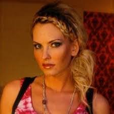 Jennifer Carter's Instagram, Twitter & Facebook