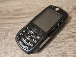 Мобільний телефон Motorola E1000, ціна ...