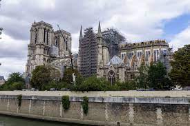 8 037 avis de bon rencontre de losier. Notre Dame 15 Ans De Travaux Et Un Cas Strategique En Termes