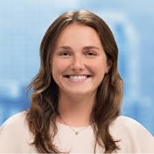 I am excited to share that I have accepted an offer to join William Blair's  Equity Research group in the role of Sector Associate in Chicago upon my  graduation from Indiana University