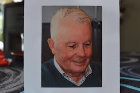 79ste editie van Gullegem Koerse start voor het eerst met Martha Fest, maar  ook verdriet om heengaan bestuurslid Roger (83): “Hij wordt erg gemist”  (Wevelgem)