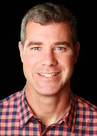 Noah Bryan's Instagram, Twitter & Facebook