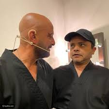 نشر الفنان أحمد السقا صورة جديدة له تجمعه بواحد من خيوله الي اشتهر بحبها. Ø¬Ø±ÙŠØ¯Ø© Ø§Ù„Ø¨Ù„Ø§Ø¯ Ø£Ø¹Ù…Ø§Ø± Ø£Ø´Ù‡Ø± Ø§Ù„Ù†Ø¬ÙˆÙ… Ø§Ù„Ø¹Ø±Ø¨ Ù…Ø­Ù…Ø¯ Ù‡Ù†ÙŠØ¯ÙŠ ÙˆØµÙ„ Ø³Ù† Ø§Ù„Ù€55 Ùˆ Ø£Ø­Ù…Ø¯ Ø§Ù„Ø³Ù‚Ø§ ÙŠØ¨Ù„Øº 47 Ø¹Ø§Ù…Ø§