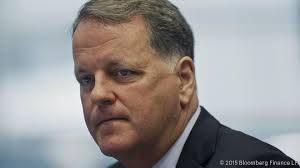 American Airlines offers new 10-week pregnancy leave, $4K in adoption help  to workers