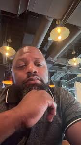 James Arrington Jovem