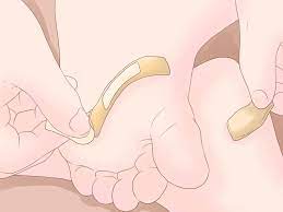7 Ways To Get Glass Out Of Your Foot Foot Remedies Feet Glass