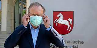 Niedersachsen ist nach kritischen reaktionen von der geplanten kurzfristigen aufhebung der maskenpflicht im einzelhandel bei niedrigen inzidenzwerten abgerückt. So Kam Die Maskenpflicht Auch Nach Niedersachsen Eine Chronologie