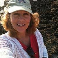 Lisa Manzi's Instagram, Twitter & Facebook