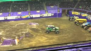 grave digger free style at prudential center youtube