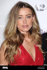 Amber Palm's Instagram, Twitter & Facebook