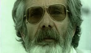 Cada ver es...': el documental más perturbador de la historia del cine  español sigue a un