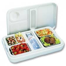 Quello quadrato misura 34 x 34 x 24 h e contiene quattro bacinelle piccole e due grandi. Contenitori In Plastica Polietilene Policarbonato Per Alimenti