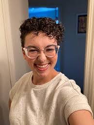 Linda Teets's Instagram, Twitter & Facebook