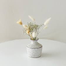 Download this premium photo about dried flowers in vase, and discover more than 8 million professional stock photos on freepik. Dried Bud Vase Arrangements Native Poppy